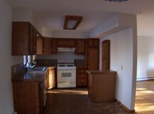 5th image of 305 Annapolis Ln