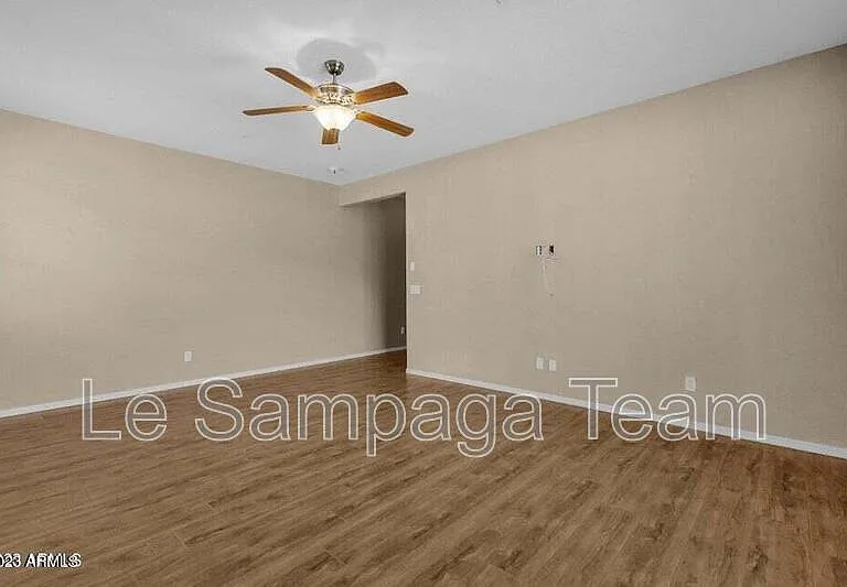 5542 W Kowalsky Ln — Photo 23