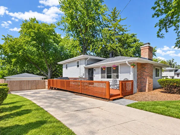 1S210 Lawler Ave, Lombard, IL 60148