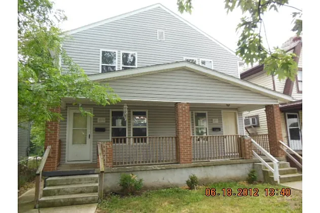 1077-1079 E 18th Ave photo 1