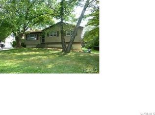 4 Laddie Rd, Middletown, NY 10941