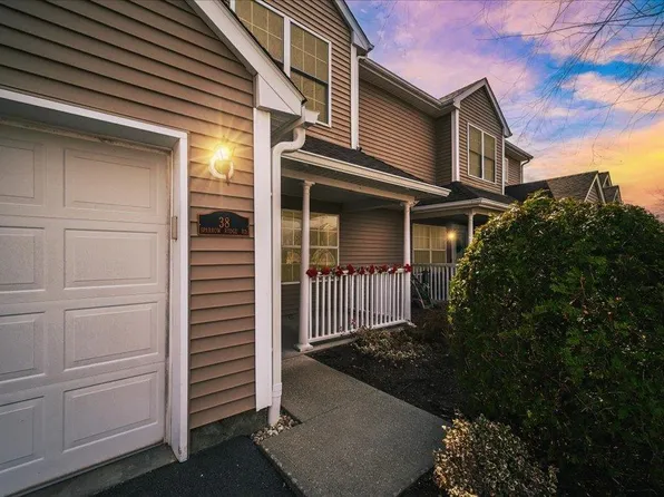 38 Sparrow Ridge Road, Carmel, NY 10512