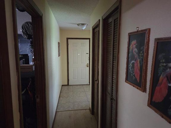 5th image of 9241 Toby Ln