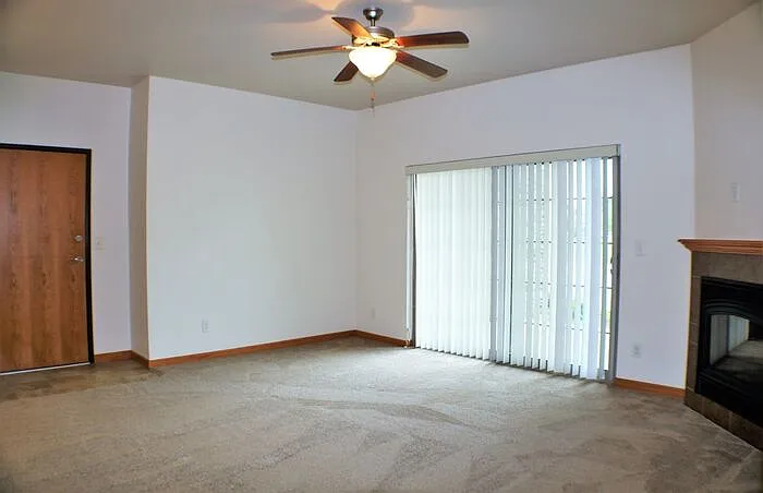 565 Pond View Dr #202 — Photo 6