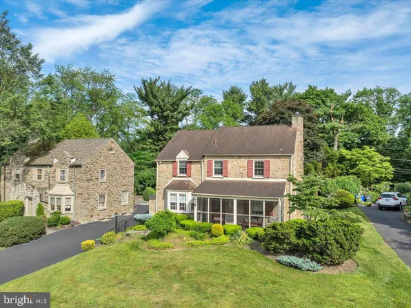 638 Foxcroft Rd, Elkins Park, PA 19027