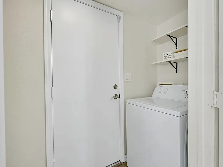 1713 Empire Mine Dr — Photo 4