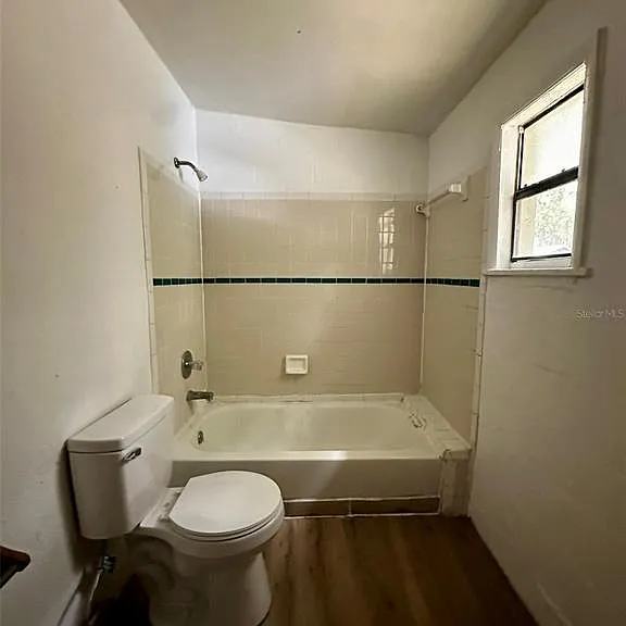 649 NE Waldo Rd — Photo 11