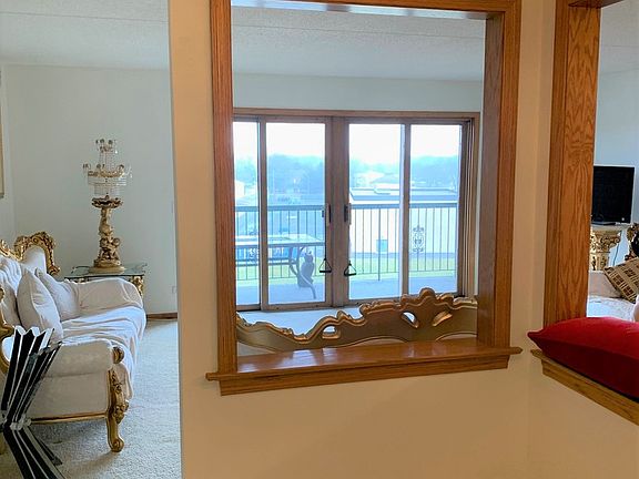 4th image of 8540 W Foster Ave Unit 603