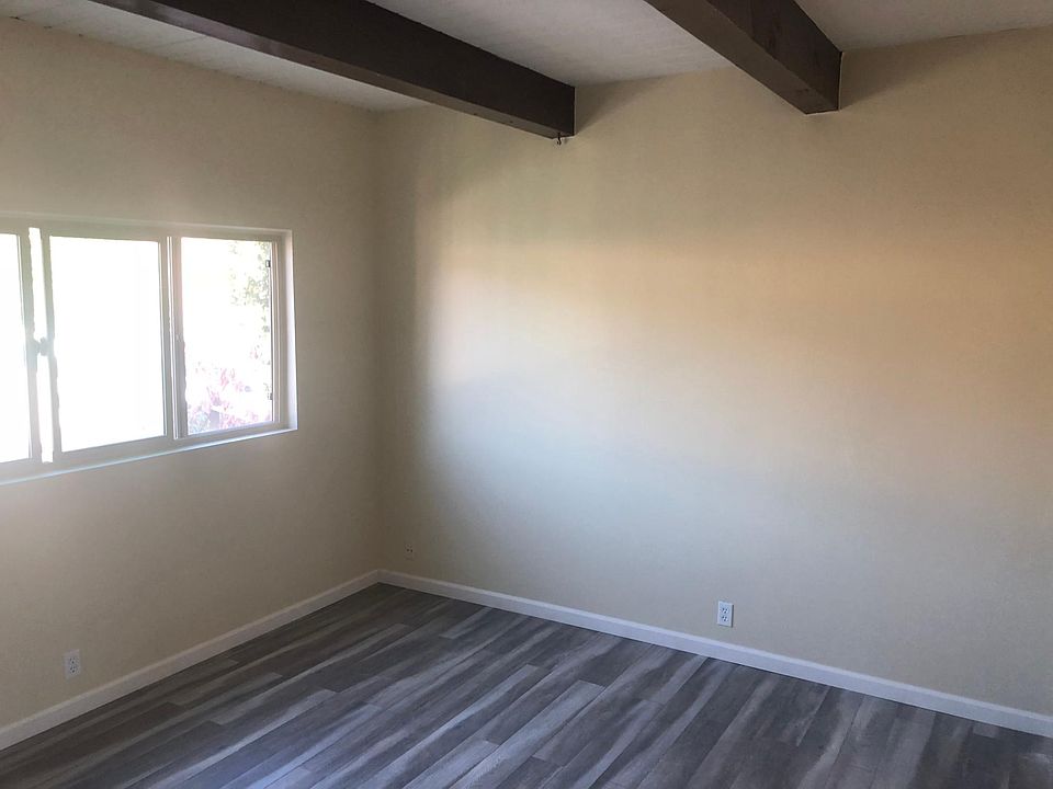 1st image of 1635 Lake St APT 3