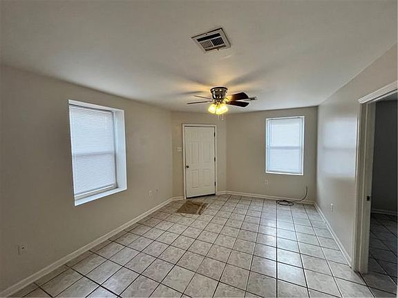 3rd image of 1838 Marigny St
