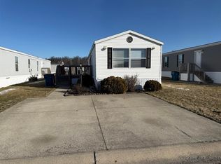 DUTCHESS 223 Summit Village - IN Plan, Summit Village IN, Marion, IN 46952