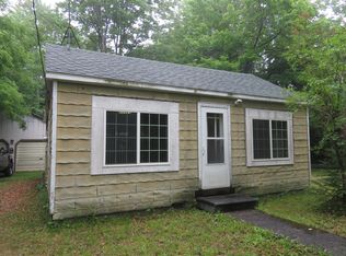 10753 S Salt Point Rd, Eckerman, MI 49728