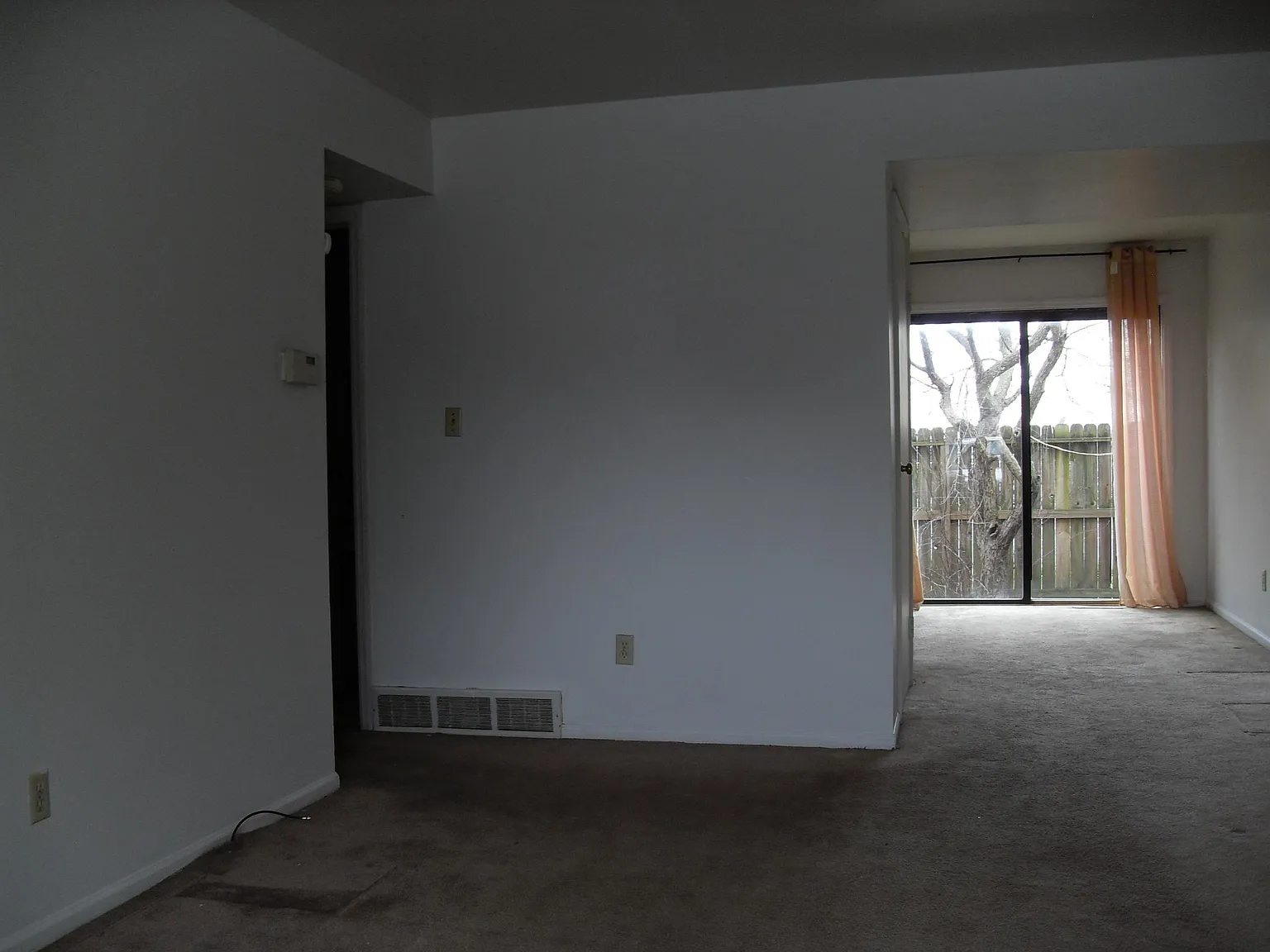 4855 Moreland Drive — Photo 3