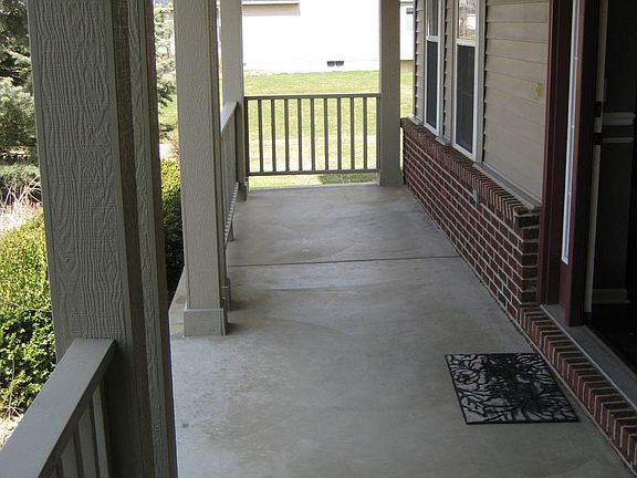 3rd image of 3060 Sandhill Dr #7