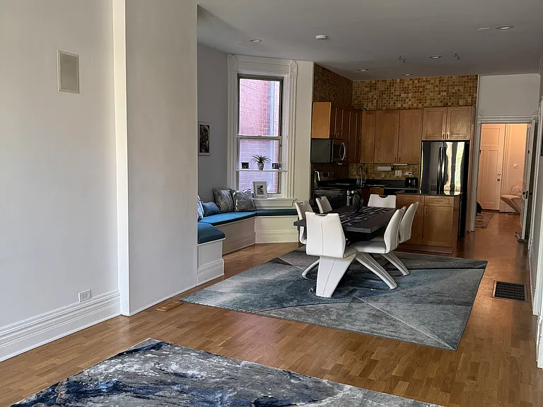 1467 W Huron St #1 — Photo 9