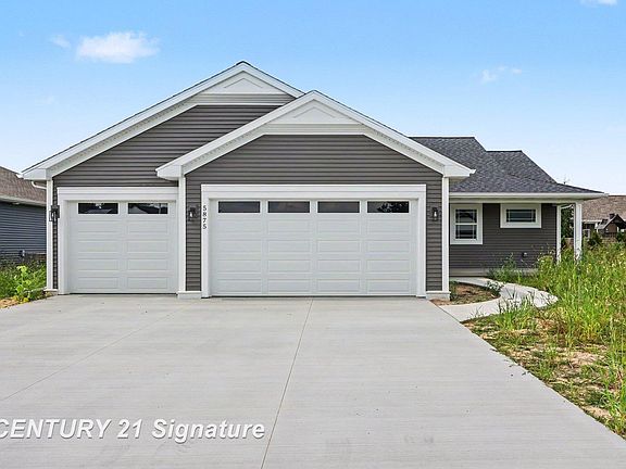 2nd image of 5875 Diamond Meadows Ln