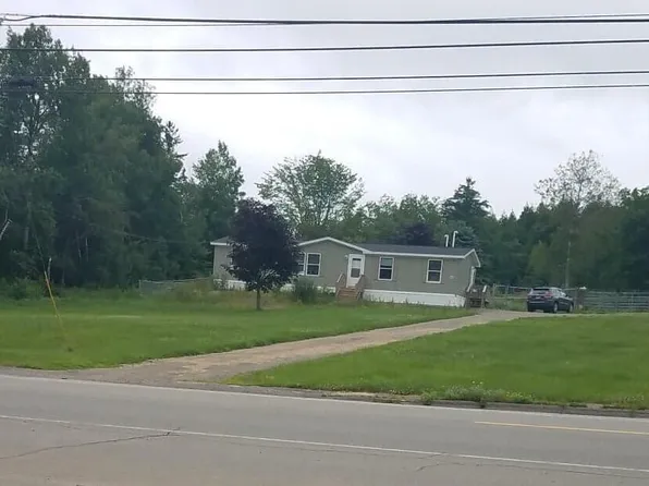 610 Houlton Road, Baileyville, ME 04694