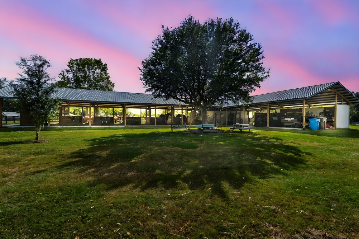 DSC_3634 day to dusk.jpeg