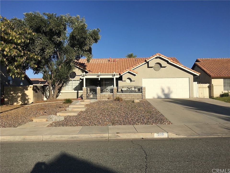 1st image of 209 Noga Ave