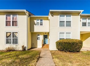 949 Pleasant Valley Rd #9-4, Bethel, CT 06801
