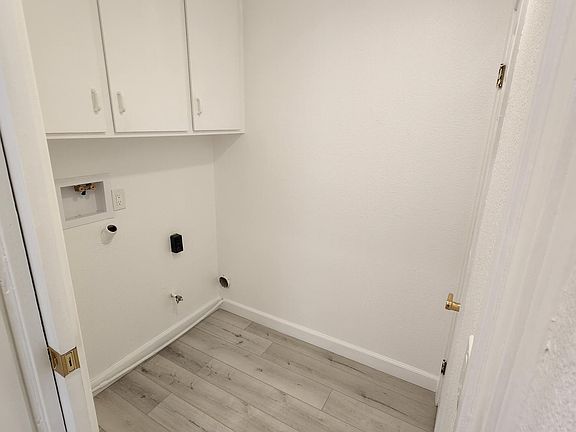 5th image of 10789 Escobar Dr