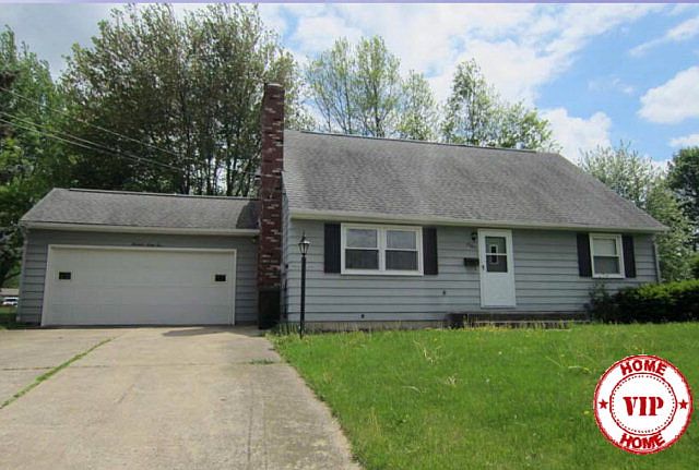 1st image of 1365 Edgewood Dr