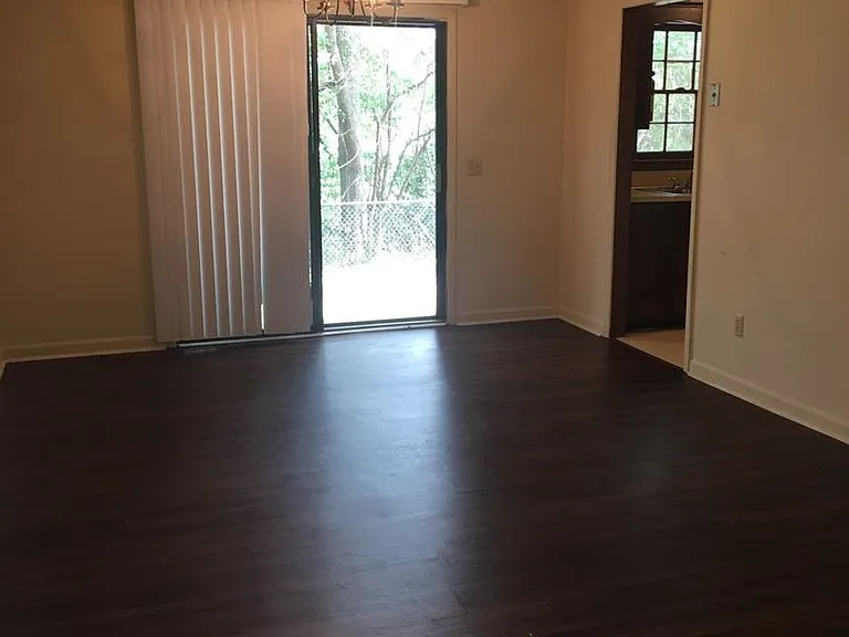 6904 Bullet Blvd — Photo 7