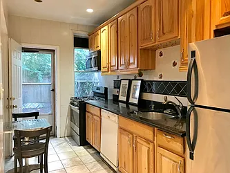 Rented by Level Group