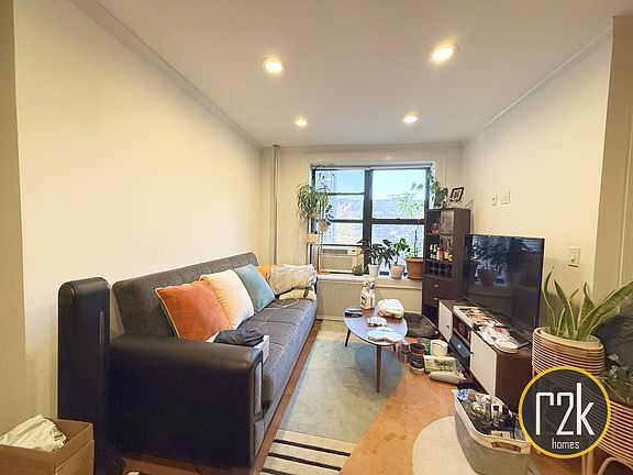 2nd image of 31-09 21st Ave #1C