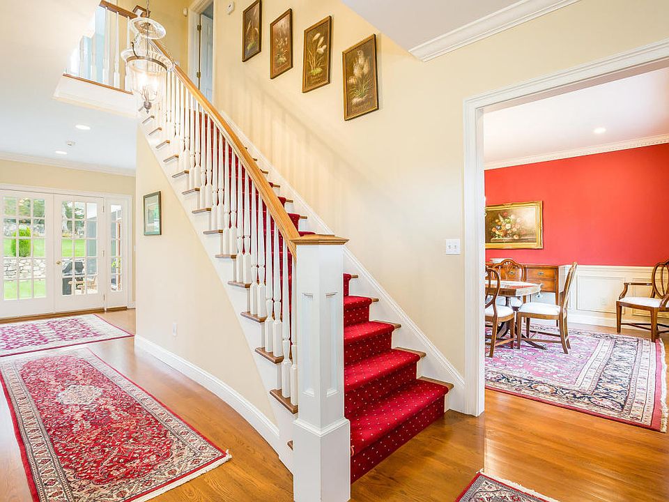 195 Davenport Farm Ln W, Stamford, CT 06903 Zillow