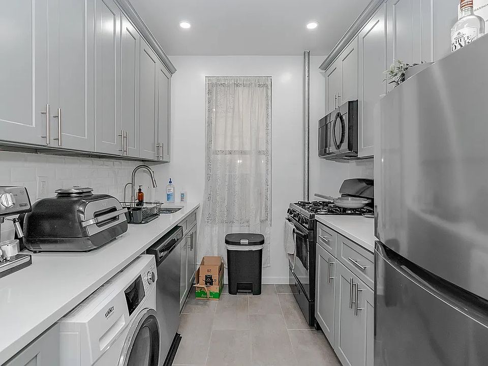 1st image of 30-39 34th St #4A