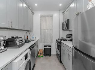 30-39 34th St #4A, Astoria, NY 11103