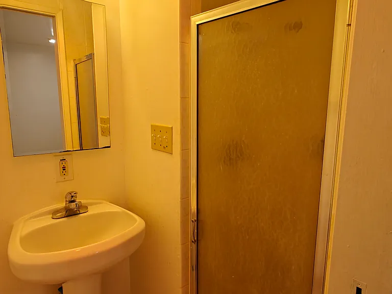 35 Avalon Dr — Photo 20