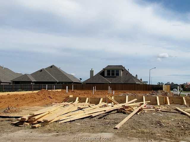 1st image of 4161 Shallow Creek Ct