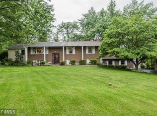 33 Shamrock Cir, Westminster, MD 21157