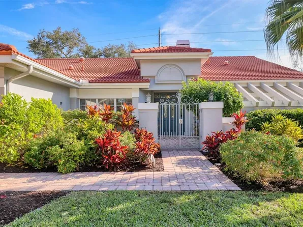 4305 Highland Oaks Cir, Sarasota, FL 34235