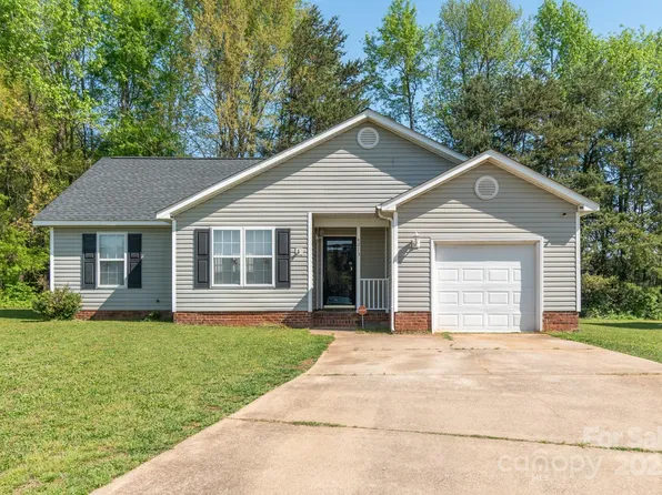 4213 Rosy Mound Ln, Charlotte, NC 28216