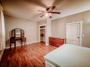 10 S Silver St #10, Paola, KS 66071