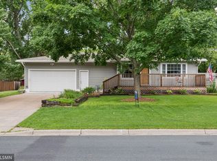 225 Baldwin Dr, Circle Pines, MN 55014