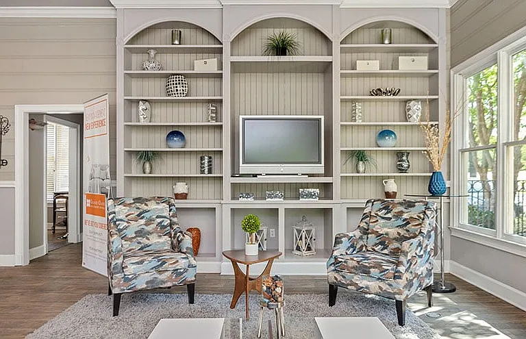 Grand Oasis Apartment Homes — Photo 13