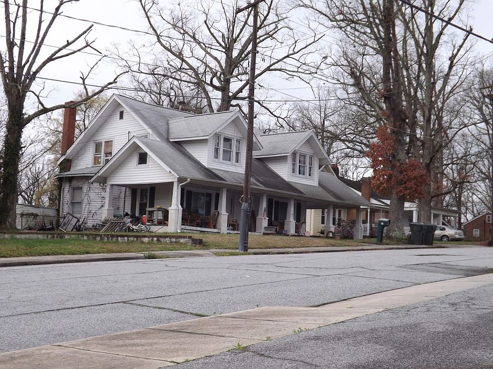 211 Spring St, Thomasville, NC 27360 Zillow