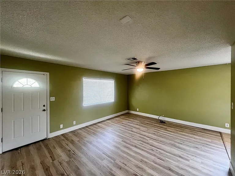 6311 Newville Ave — Photo 7
