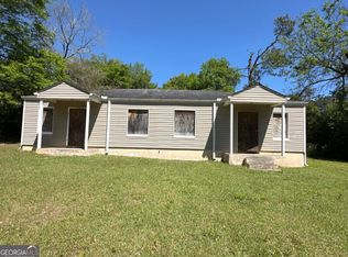 607 Holland Dr, Albany, GA 31705