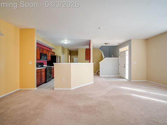 2nd image of 4176 Elizabeth Ave