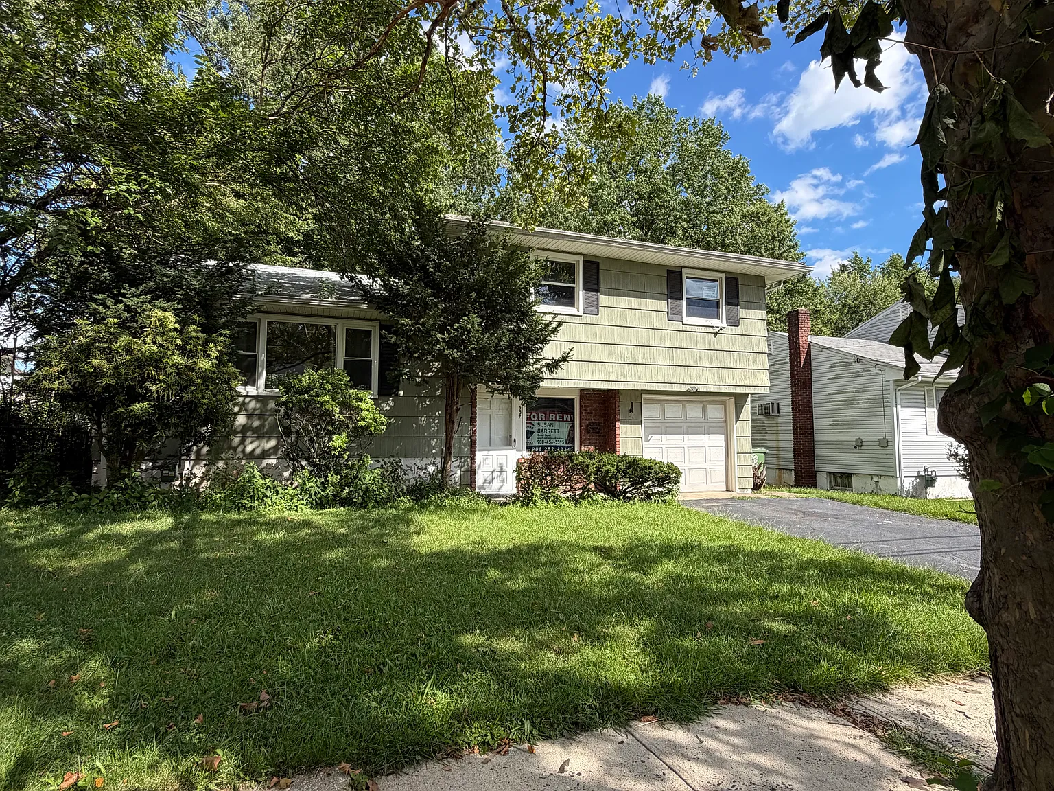 4 bed, 1730 sqft, $4,000 — Photo 1