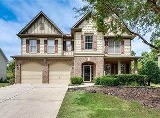 3960 Triton Ives Dr, Auburn, GA 30011