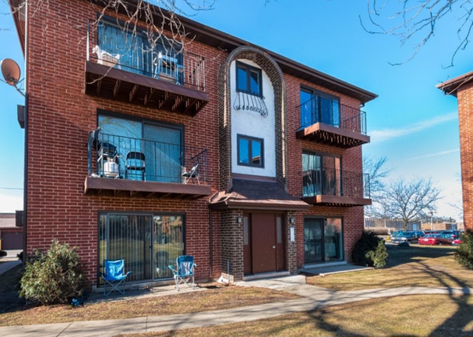 1st image of 1061 Ferrari Dr APT 2A