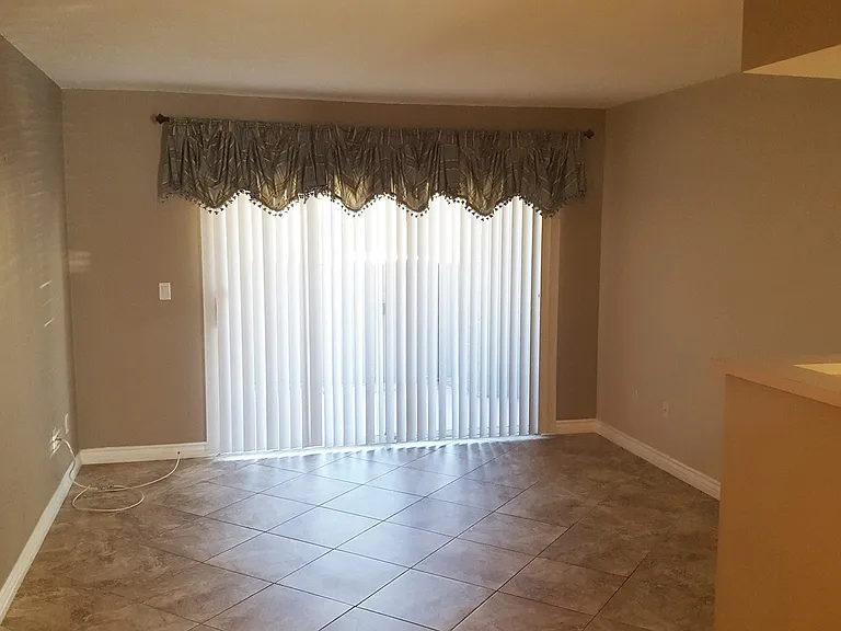 8070 W Russell Rd #1010 — Photo 7