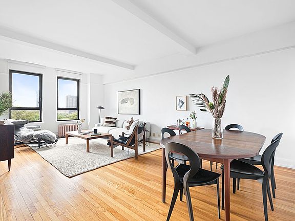4th image of 444 Central Park W APT 14C