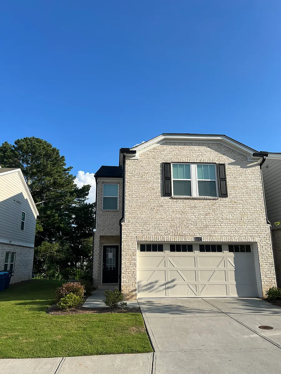 Building Photo - 1685 Villageside Ct